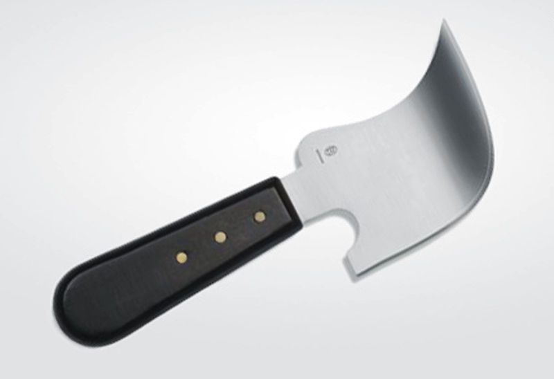 Quarter moon knife(Bent)